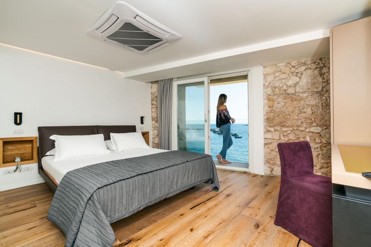 Re Dionisio Luxury Suites Syracuse Ngoại thất bức ảnh